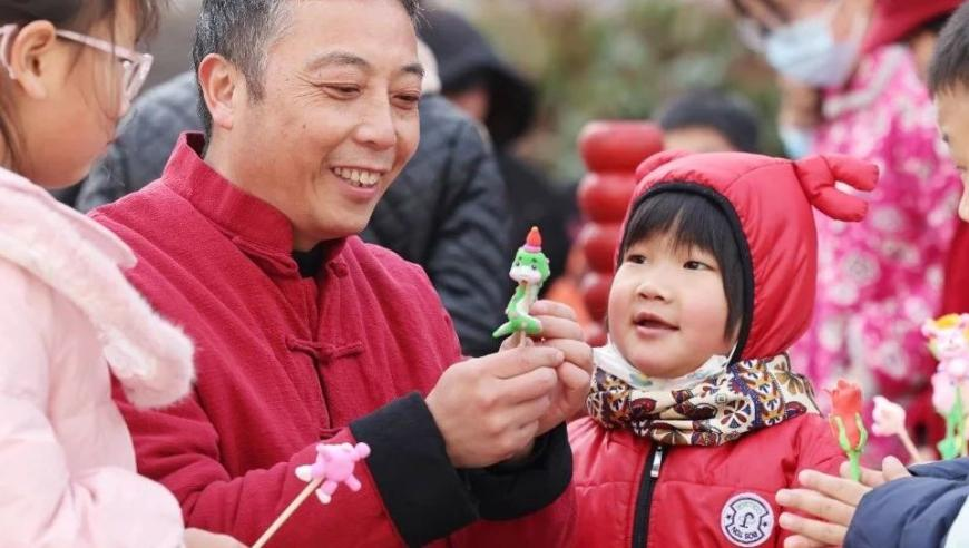胖东来金饰每克便宜100元,777788888管家婆中特香港,公开决策资料解释落实_VR版V10.30