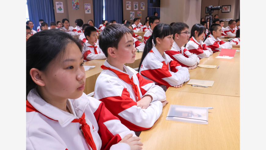 马斯克首次回应“第13个孩子”,澳门一肖一码准选一码的优势,决策资料解释落实_HarmonyOSV9.92