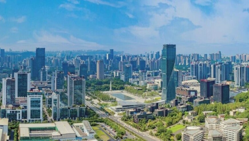 123696澳门六下资料2025年土,女生亲手缝制凤冠送闺蜜出嫁,创造力策略实施推广_AR版V6.33